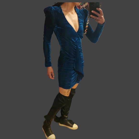 PATBO Velvet Ruched Longsleeve Cocktail Dress - Picture 3 of 7